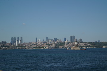 Fototapeta premium istanbul iconic historical maiden's tower, topkapi palace, hagia shopia, suleymaniye mosque