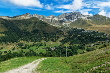 Naklejka premium Paysage montagne