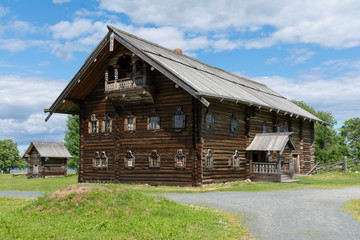 Fototapeta na wymiar Yakovlev's house on Kizhi island in Karelia