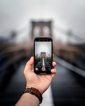 Brooklyn Bridge Phone