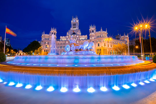 Cybele Palace and Cybele Fountain at Dusk, Madrid, Spain