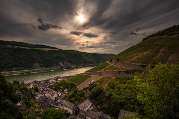 Diffuses Licht über Kaub am Rhein