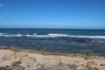 Fototapeta na wymiar Blue Holes beach scenic area in Kalbarri, Australia