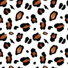 Leopard skin seamless pattern on white background. Watercolor hand painted cheetah endless print with brownand black spots. Animalistic design print.