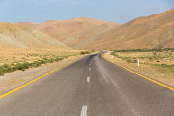 Fototapeta na wymiar Road to the mountains. Xizi, Azerbaijan, road to the mountains
