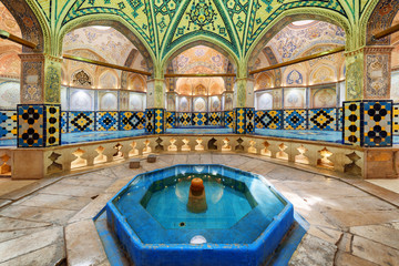 Octagonal dressing hall with pool, Sultan Amir Ahmad Bathhouse - obrazy, fototapety, plakaty