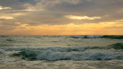 Obraz premium Sunset on the beach, Karon, Phuket, Thailand