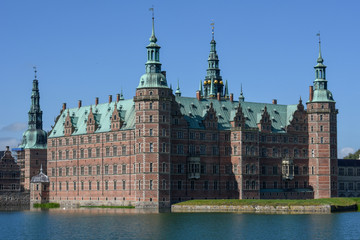 Obraz premium The castle of Frederiksborg at Hillerod, Denmark