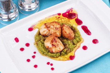  Mediterranean Chicken, on a pillow of pea puree with cranberry sauce