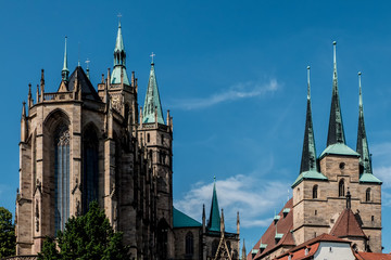 Fototapeta na wymiar Erfurt Cathedral and St. Severie church