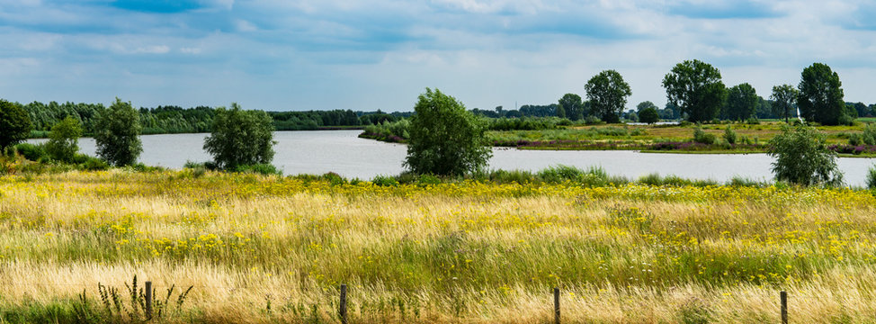 River Meuse (Maas), floodplain Liendense Waard in Batenburg, The Netherlands