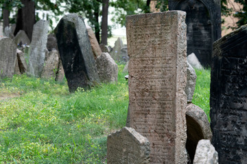 jewish old cemetery in prague