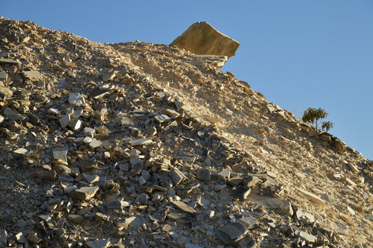 Stone extraction in Brazil