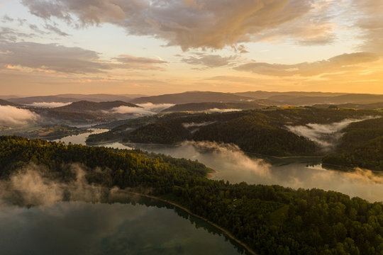 Wojew&oacute;dztwo Podkarpackie- zalew solina - panorama, Polska,