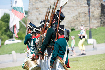 Uniform of soldiers during the Russian-French war of 1812. The guns and drums of 1812.