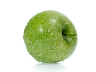 Green apple, isolated on white background