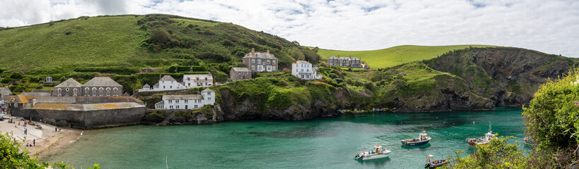 Panoramic photo of the idyllic Cornish fishing village of Port Isaac