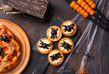 Halloween scary appetizers decorated spiders