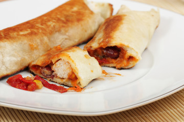 Tortilla with chicken and peppers