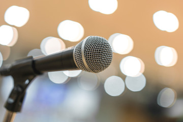 Obraz premium Microphone in meeting room for a conference