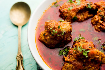 Lauki Kofta Curry made using Bottel Gourd or Doodhi, served in a bowl or karahi. selective focus