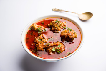 Lauki Kofta Curry made using Bottel Gourd or Doodhi, served in a bowl or karahi. selective focus