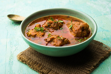 Lauki Kofta Curry made using Bottel Gourd or Doodhi, served in a bowl or karahi. selective focus