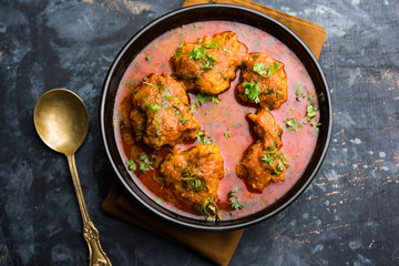 Lauki Kofta Curry made using Bottel Gourd or Doodhi, served in a bowl or karahi. selective focus
