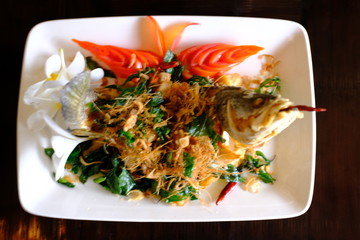 grilled fish with thai herbs and lemongrass