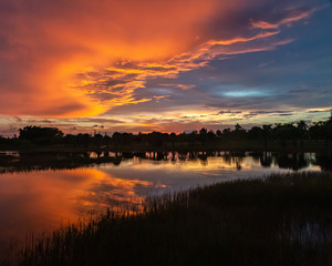 Fototapeta na wymiar Sunset after a thunderstorm in Palm Beach County