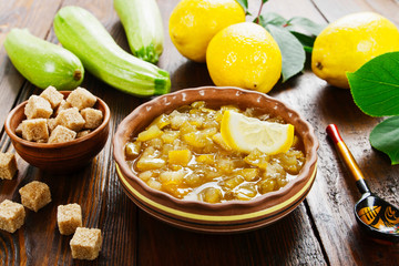 Zucchini jam with lemon