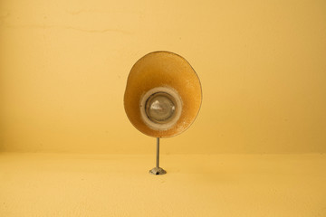 Glühlampe gelb vintage alt 