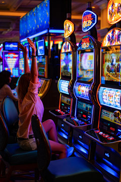girl in a casino in Las Vegas, .the woman plays for the slot machine