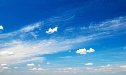 Fototapeta na wymiar white clouds against blue sky