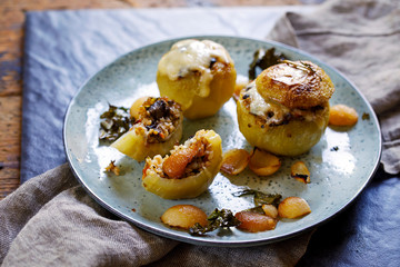 Roast kohlrabi stuffed with bulgur wheat and mushrooms
