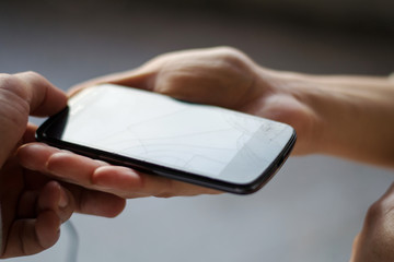 Mobile phone screen cracked because the drop floor.