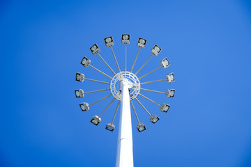 round shape High lamp post light in blue sky