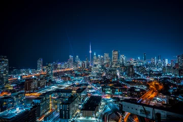  Stadsgezicht van Toronto vanuit Distillery District © Phill