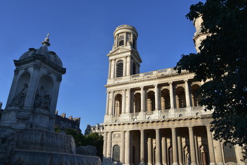 Fototapeta na wymiar saint-sulpice, paris