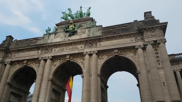 arch hyperlapse in Brussels, Belgium The Parc du Cinquantenaire