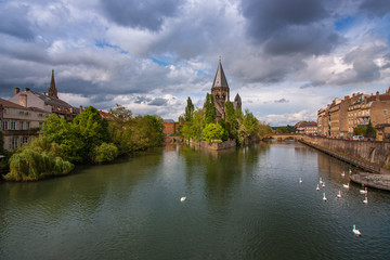 Fototapeta premium Temple Neuf on Moselle River, Metz, France.