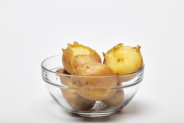 Boiled potatoes in a glass bowl