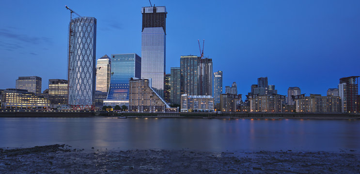 Canary Wharf at sunset from Durand's Wharf, Rotherhithe