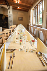 restaurant table lunch dinner set lay out table 