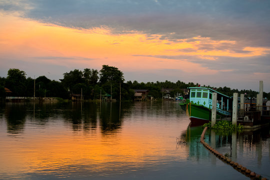 Sunset at Ampawa