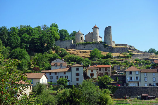 Laroquebrou  in frankreich