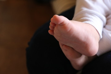 foot baby child kid  feet