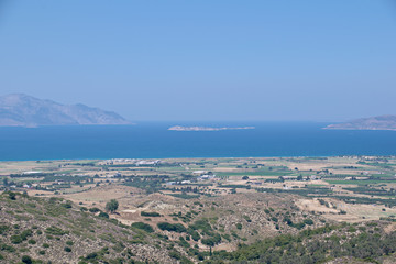 Fototapeta na wymiar Blick von Pylfon auf der Insel Kos in Griechenland auf die Inseln Kalimnos, Pserimos