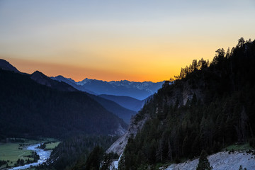 Fototapeta na wymiar sunset in the swiss mountains. Swiss Alps