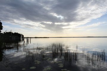 atardecer en la laguna 